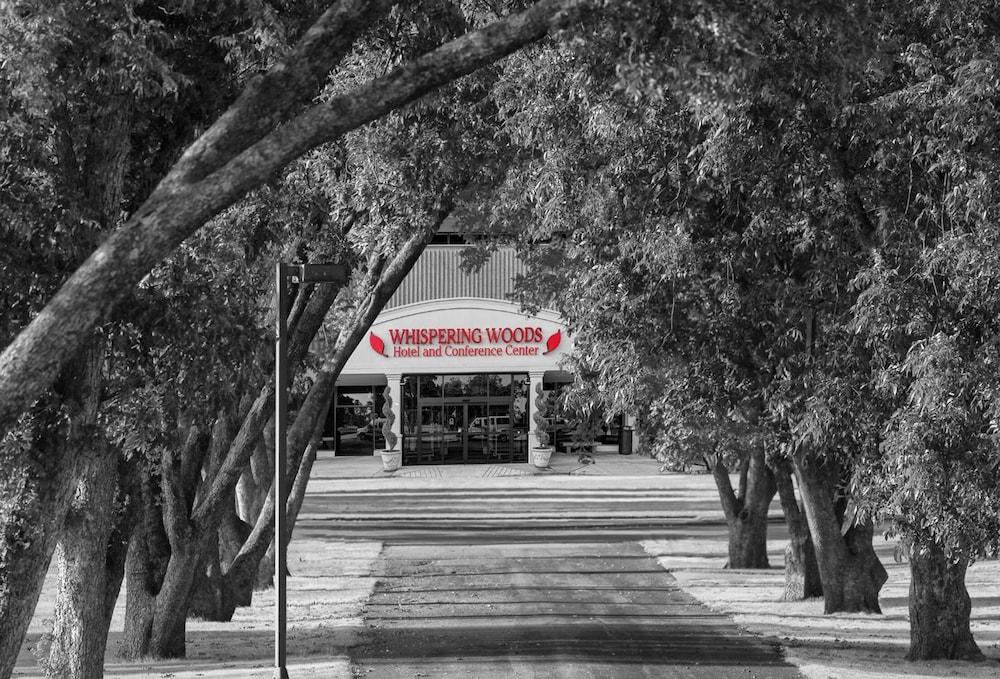 Historic Whispering Woods Hotel & Conference Center Olive Branch Dış mekan fotoğraf