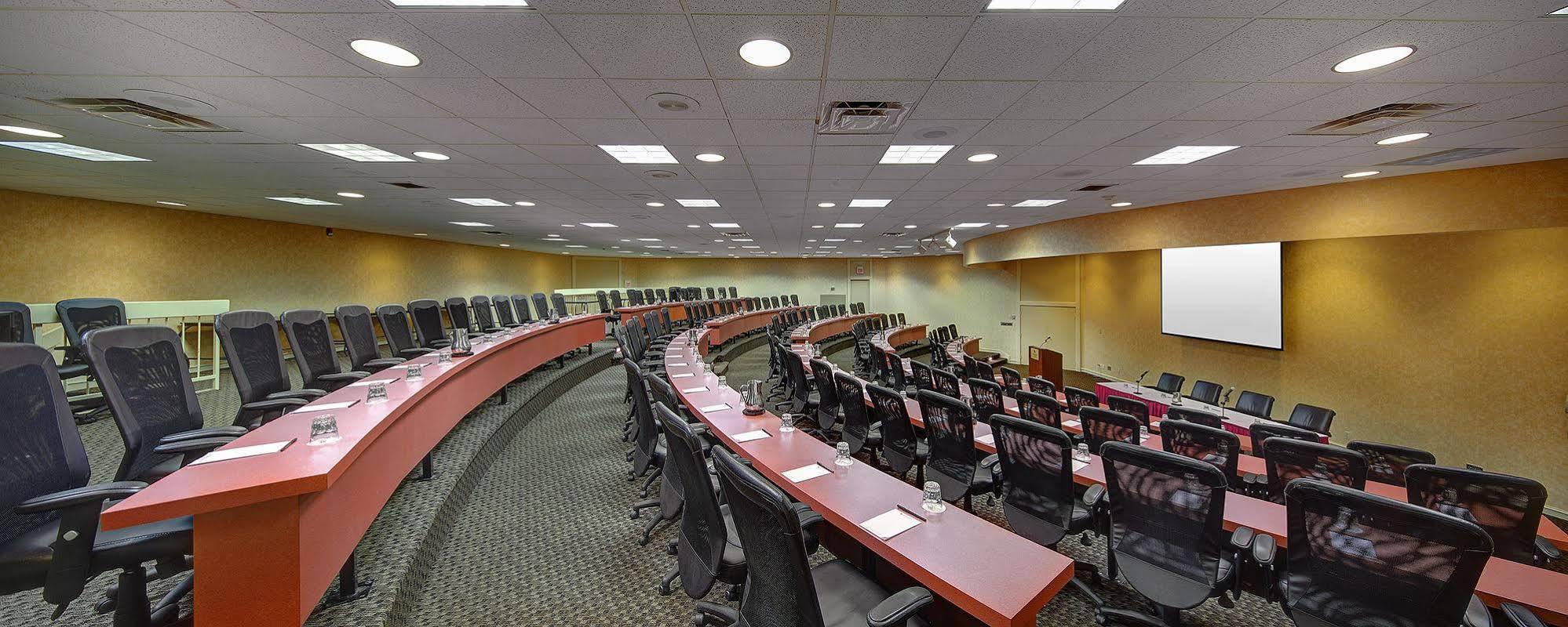 Historic Whispering Woods Hotel & Conference Center Olive Branch Dış mekan fotoğraf